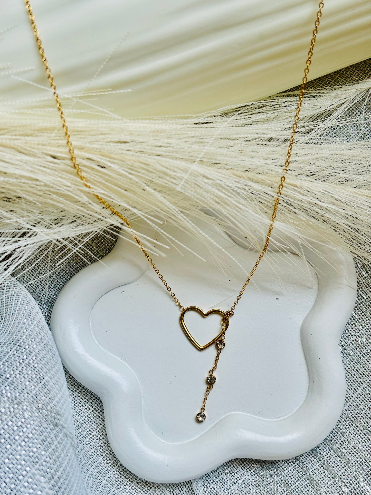 Collier Doré en Y Cœur et Strass