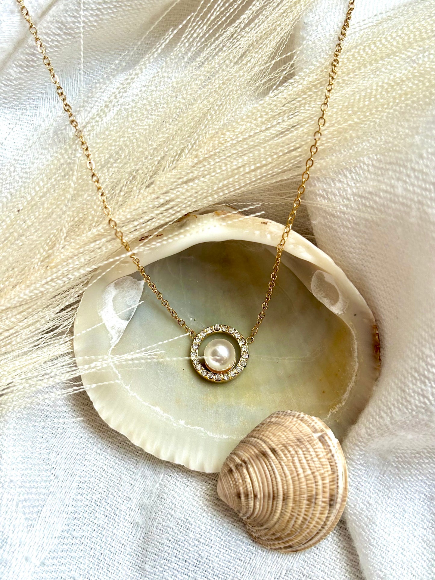 Collier Doré Avec Cercle en Strass