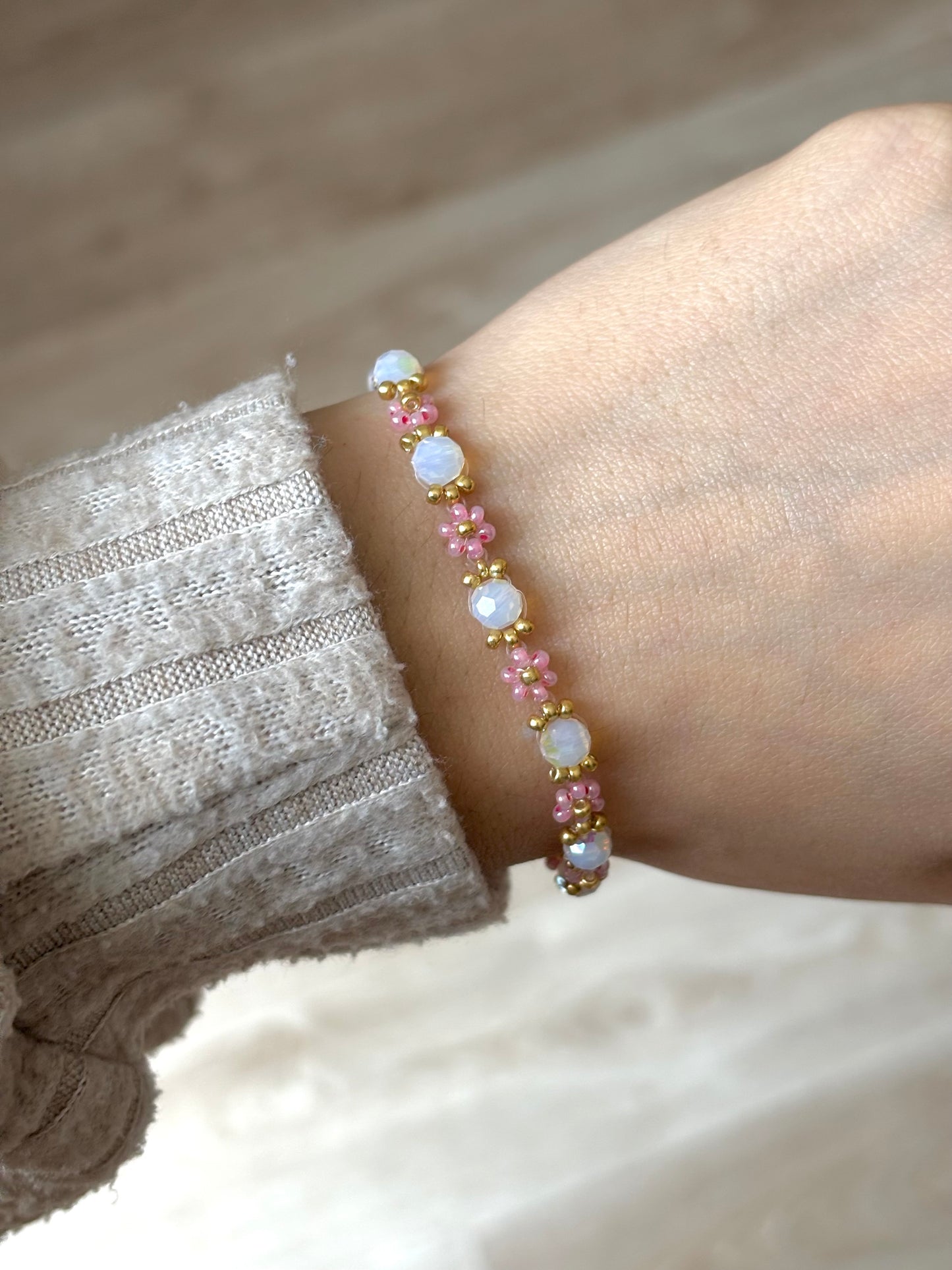 Bracelet fleur rose foncé