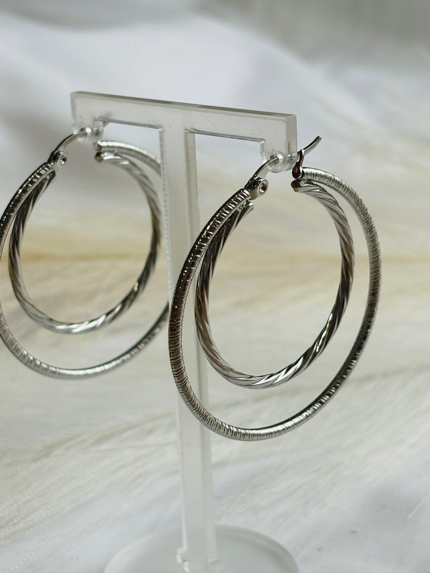 Boucles d’oreilles double créoles argenté