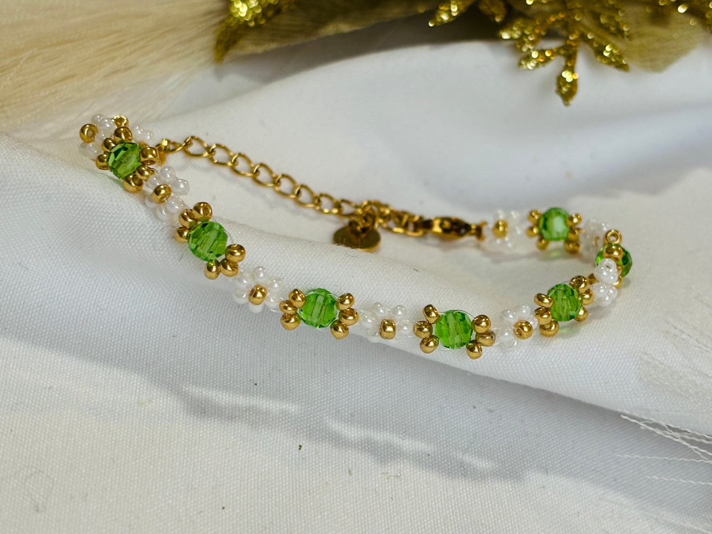 Green flower bracelet